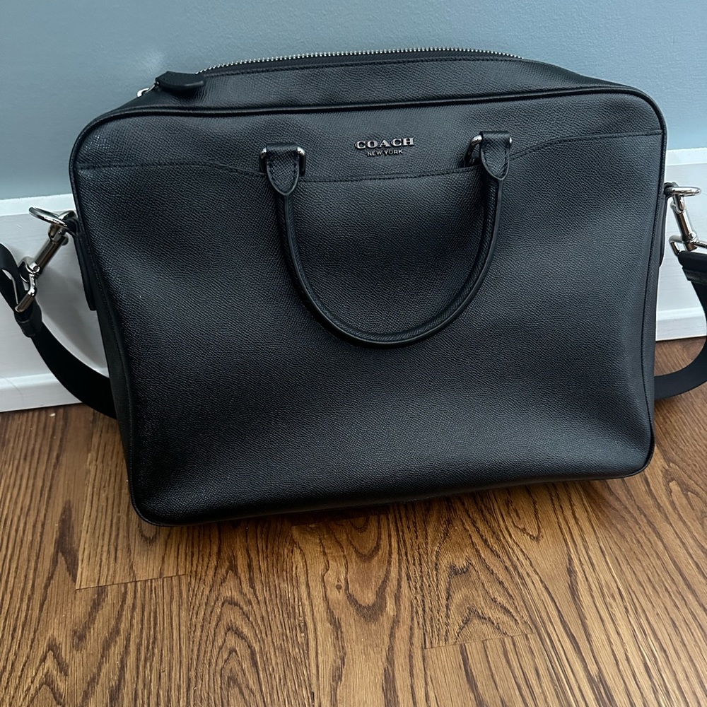 Like New never worn COACH leather briefcase.